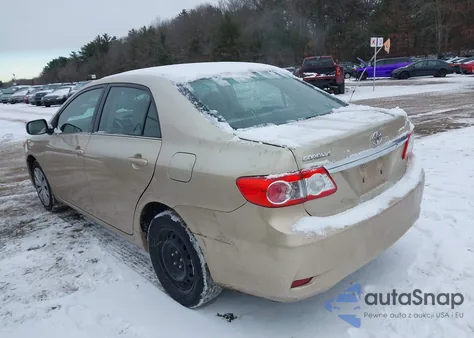 2013 Toyota Corolla Le from USA, damaged, VIN 2T1BU4EE4DC933310